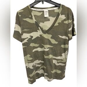 Euc sz L Victorias Secret PINK camouflage top